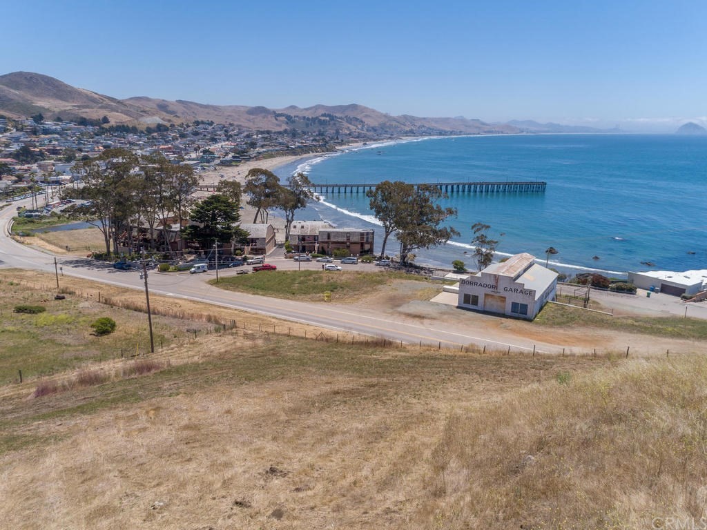 0 North Ocean Avenue Cayucos, CA 93430 - Photo 4 of 14 a view of a house with a outdoor space