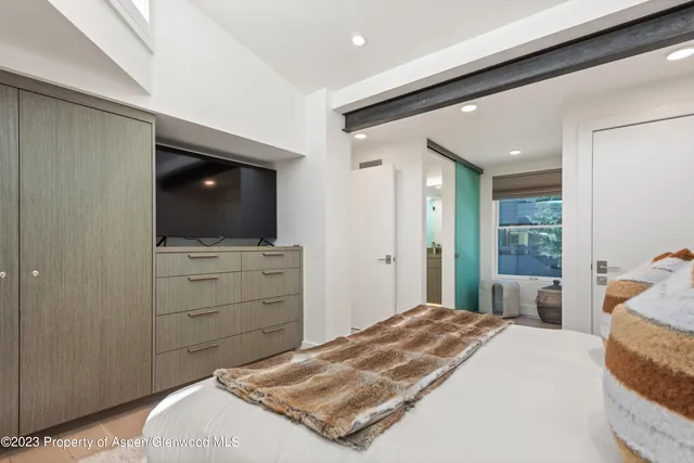 $35,000 | 1001 East Cooper Avenue, Unit 1, Aspen, CO 81611