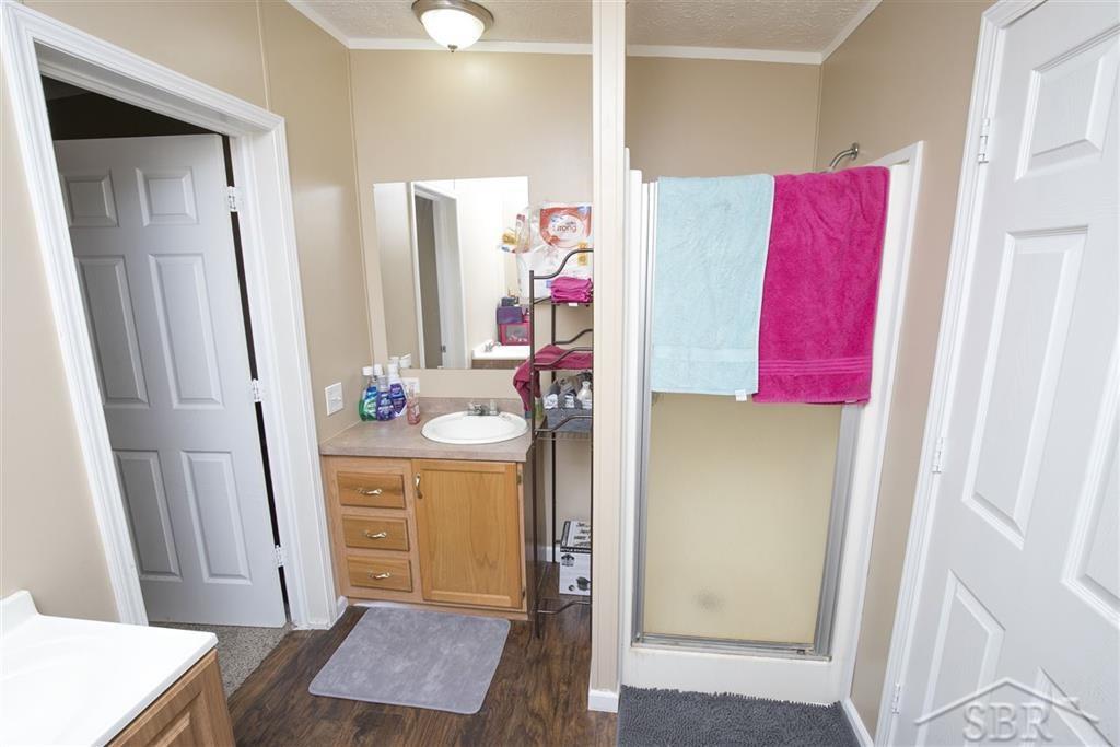1231 South Meridian Road Midland, MI 48640 - Photo 6 of 13 31360723-5.JPG