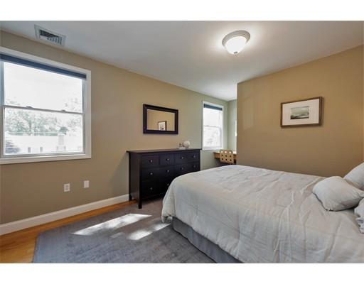 107 Spruce Road Norwood, MA 02062 - Photo 16 of 21 Gallery Image 16