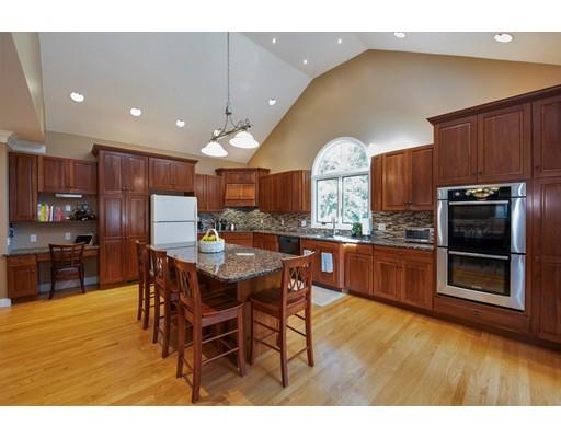 107 Spruce Road Norwood, MA 02062 - Photo 10 of 21 Gallery Image 10