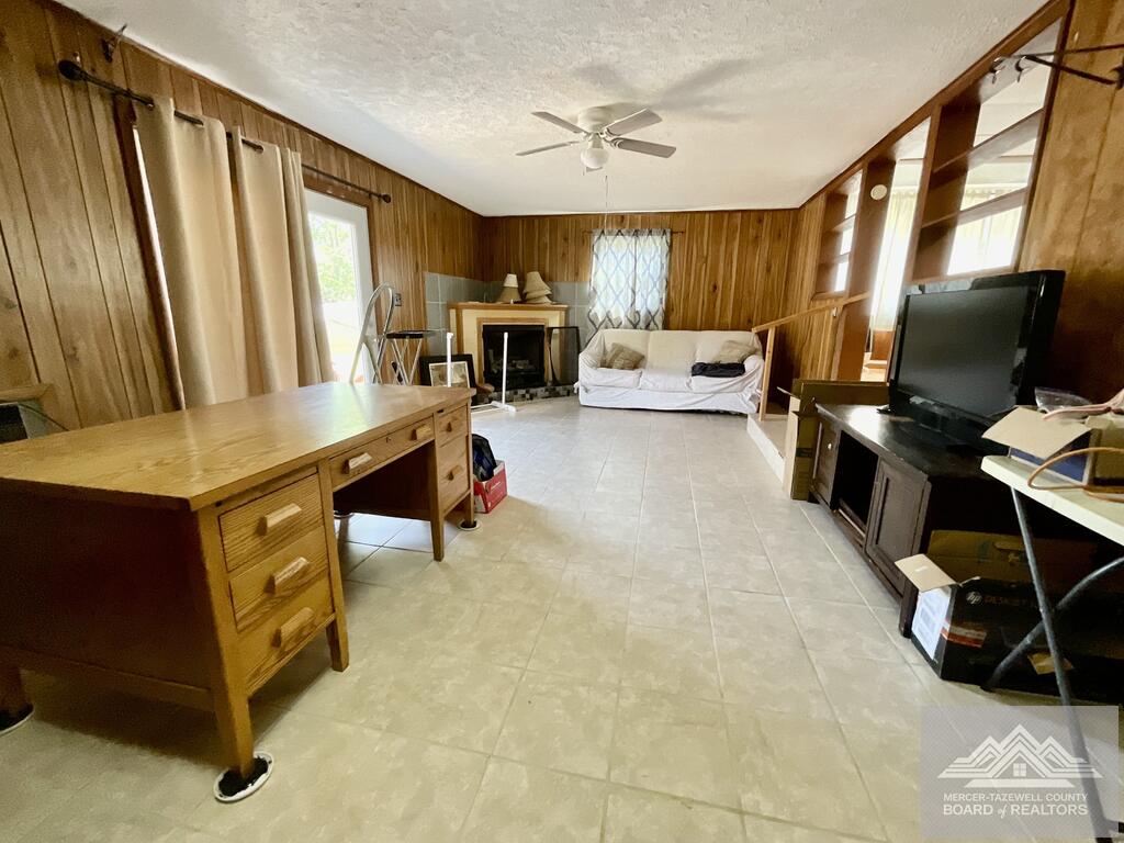 260-266 Periwinkle Road Princeton, WV 24739 - Photo 8 of 31 Gallery Image 8