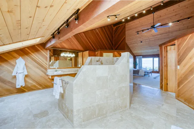 $1,300,000 | 4578 Millerton Road, Friant, CA 93626