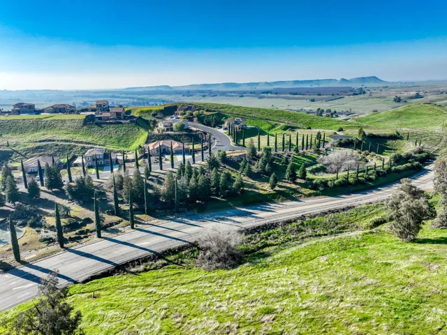 $1,300,000 | 4578 Millerton Road, Friant, CA 93626