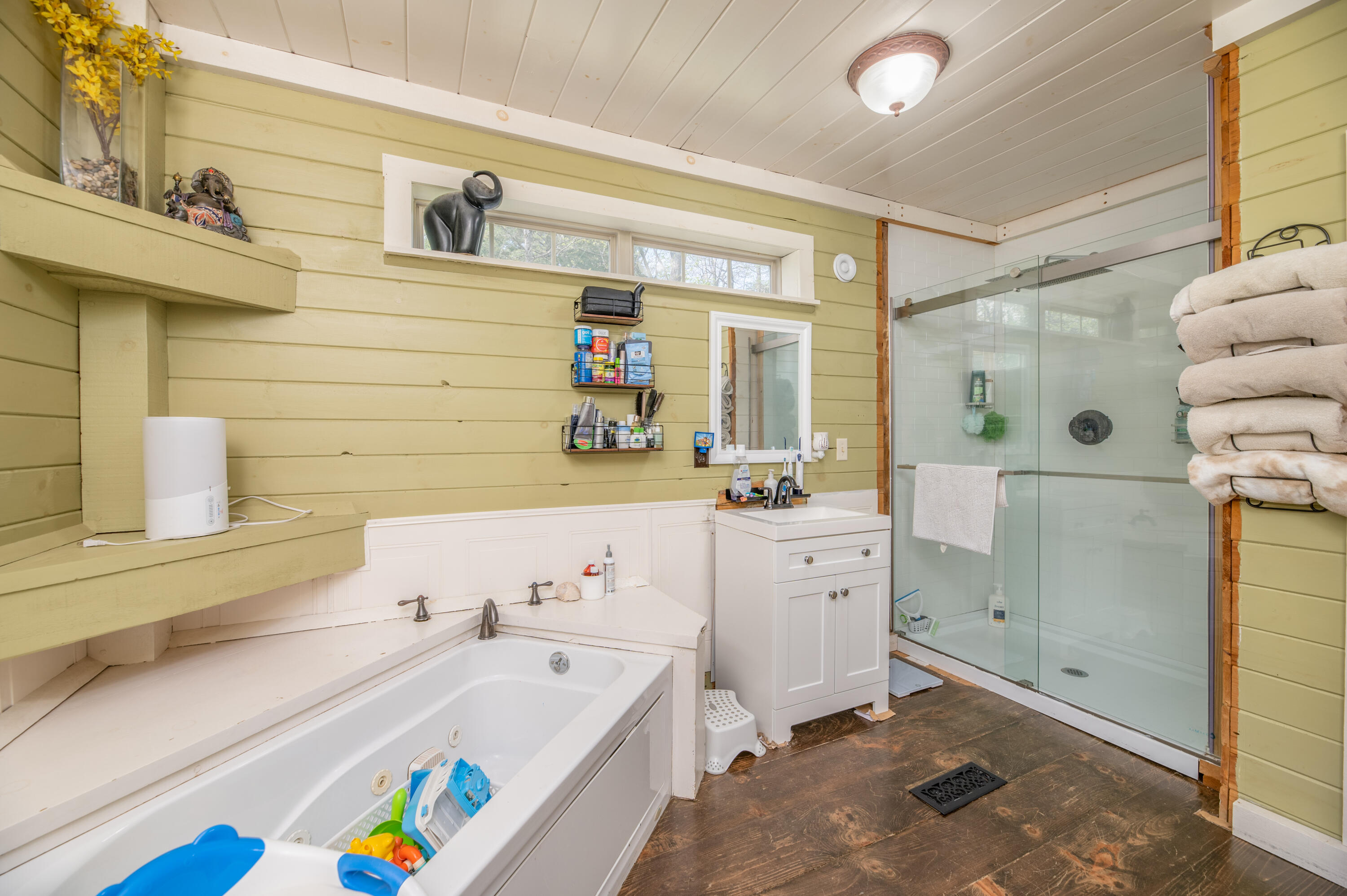 16 Trillium Estate Rome, ME 04963 - Photo 27 of 36 Interior24