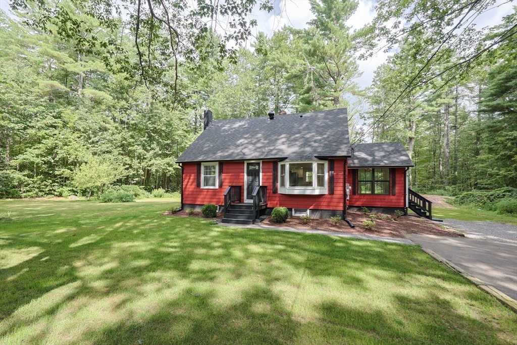 25 Bailey Road Townsend, MA 01474 - Photo 1 of 29 a view of a house with a yard