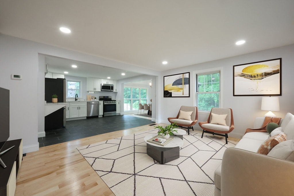 25 Bailey Road Townsend, MA 01474 - Photo 11 of 29 a living room with furniture