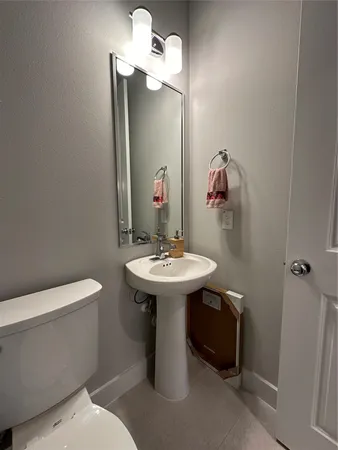 $3,495 | 1274 North Post Oak Road, Unit B, Houston, TX 77055