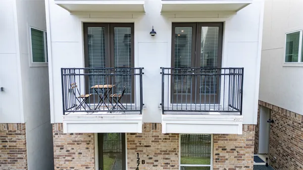 $3,495 | 1274 North Post Oak Road, Unit B, Houston, TX 77055