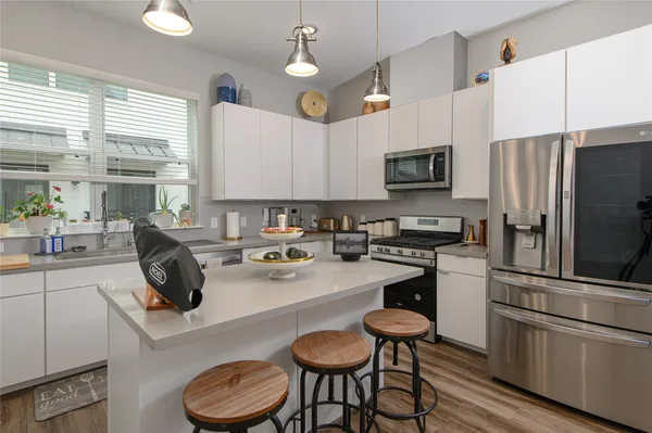 $3,495 | 1274 North Post Oak Road, Unit B, Houston, TX 77055