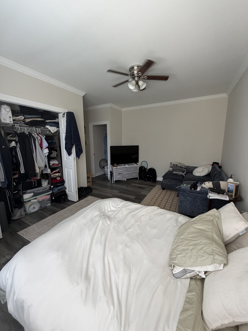 646 West Roscoe Street, Unit 2N Chicago, IL 60657 - Photo 9 of 13