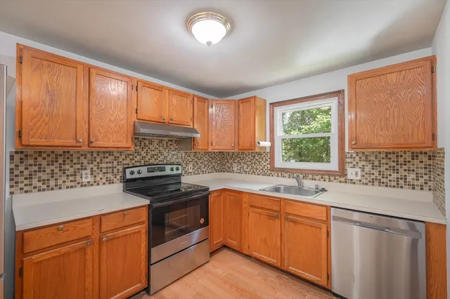 $615,000 | 30 Wallace Circle, Unit 30, Malden, MA 02148