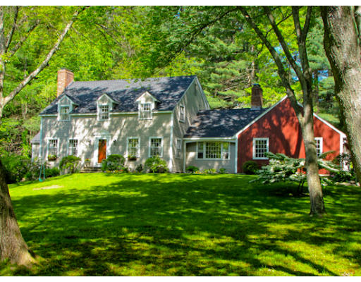 105 Commerford Road Concord, MA 01742 - Photo 1 of 18 Gallery Image 1