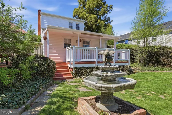 $320,000 | 510 North Pleasant Valley Road, Winchester, VA 22601