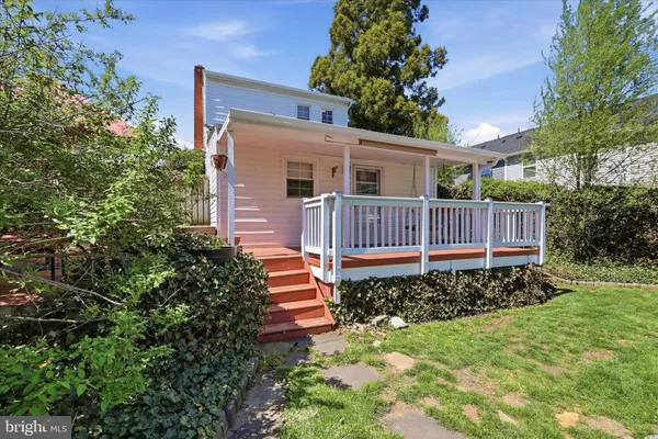 $320,000 | 510 North Pleasant Valley Road, Winchester, VA 22601