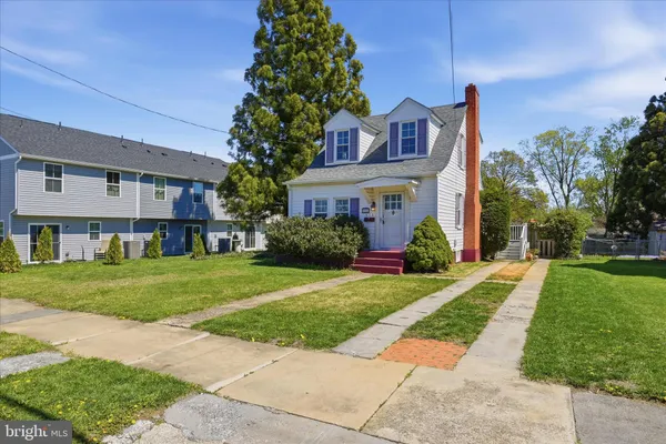 $320,000 | 510 North Pleasant Valley Road, Winchester, VA 22601