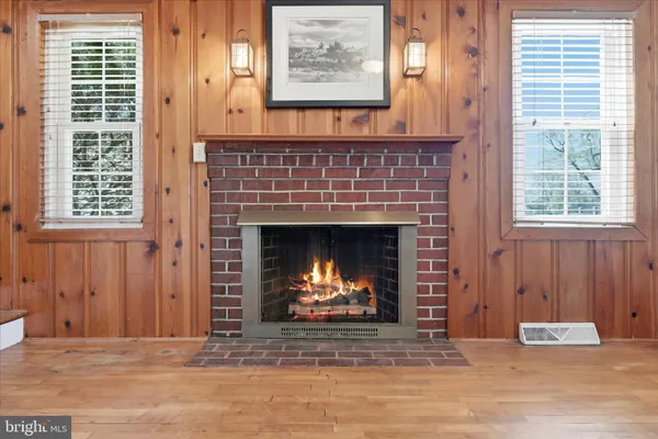 $320,000 | 510 North Pleasant Valley Road, Winchester, VA 22601