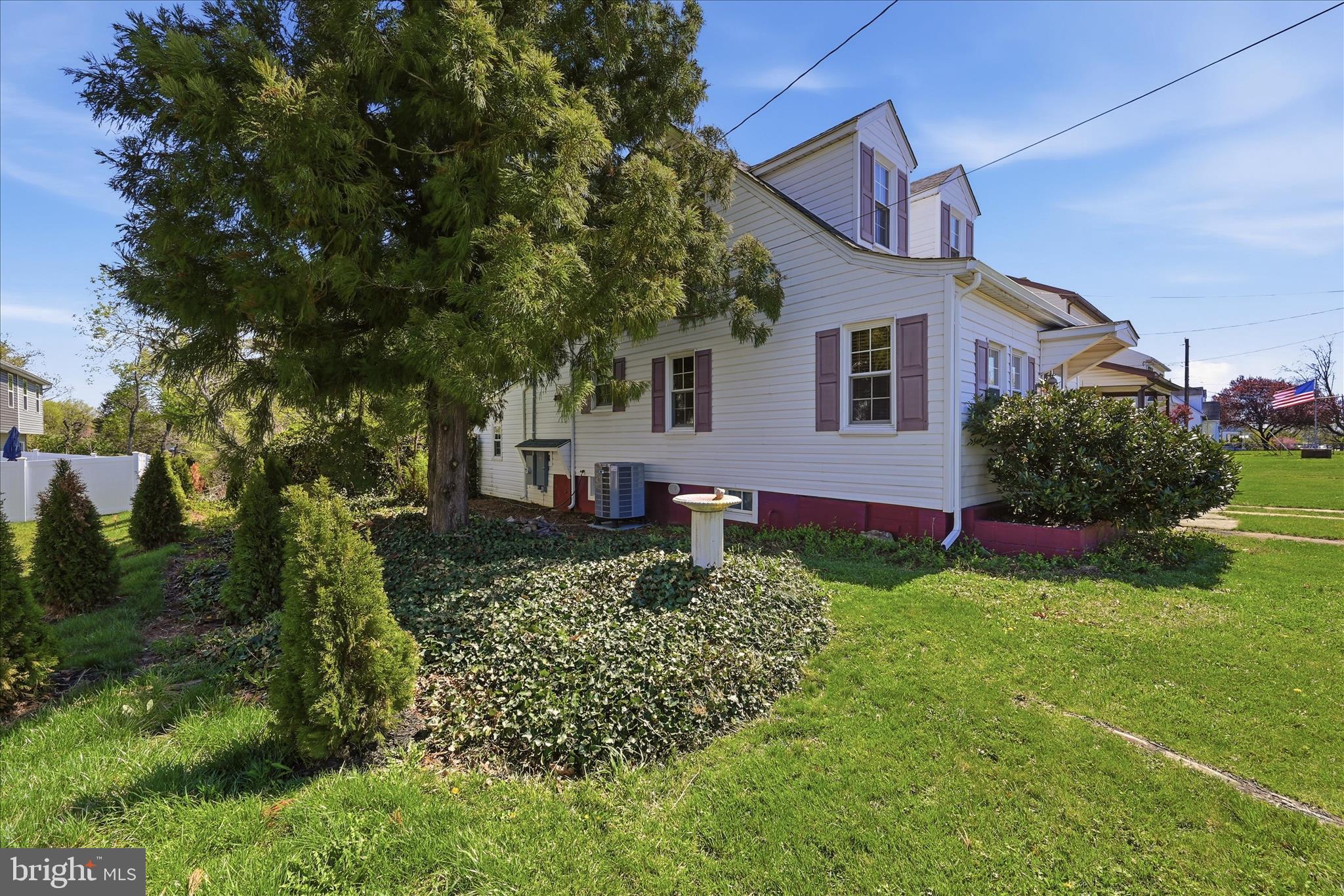 510 North Pleasant Valley Road Winchester, VA 22601 - Photo 54 of 63 a front view of a house with garden