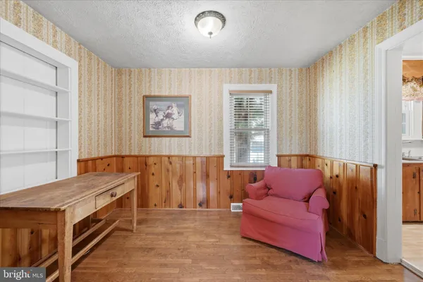 $320,000 | 510 North Pleasant Valley Road, Winchester, VA 22601