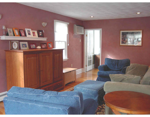 42 Whitney Road Medford, MA 02155 - Photo 10 of 13 Gallery Image 10