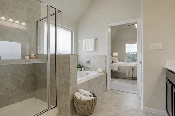 $2,400 | 2706 Painted Sunrise Trail, Houston, TX 77045