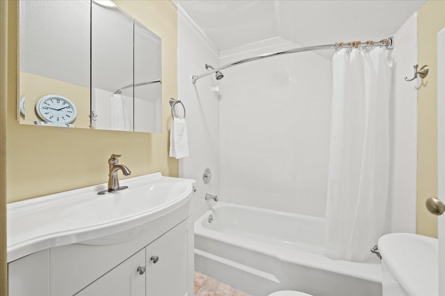 8810 East Washington Road Valleyford, WA 99036 - Photo 16 of 29 Gallery Image 16