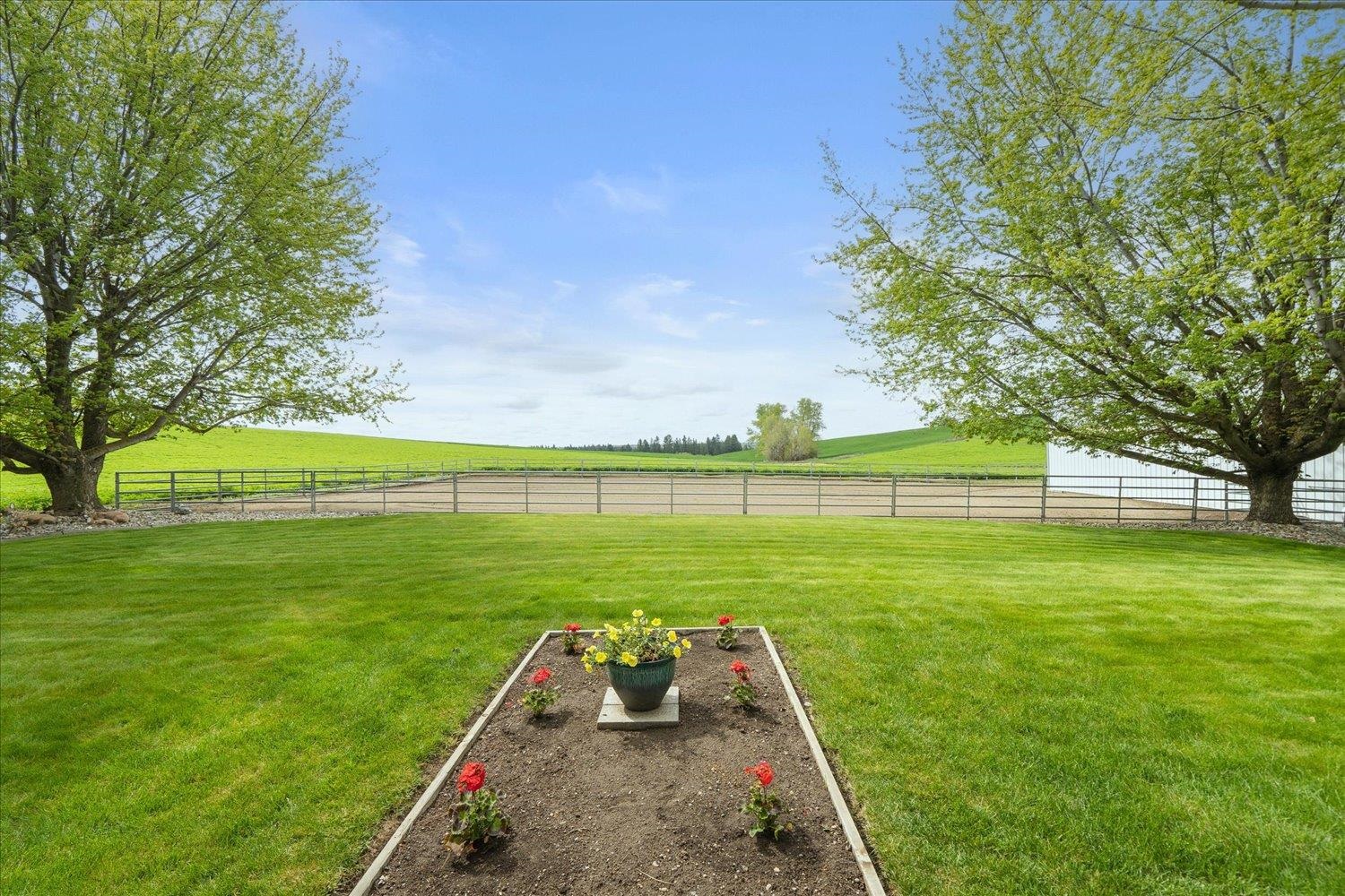 8810 East Washington Road Valleyford, WA 99036 - Photo 24 of 29 Gallery Image 24