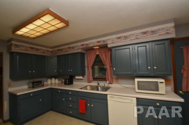 473 Grebner Road Metamora, IL 61548 - Photo 9 of 35 Gallery Image 9