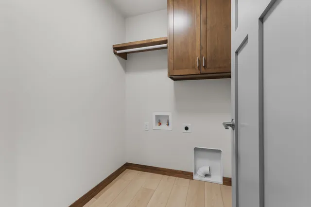 $479,900 | 3105 Toad Island Trail, De Pere, WI 54115