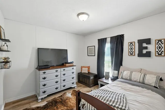 $264,900 | 243 County Road 4851, Newark, TX 76071