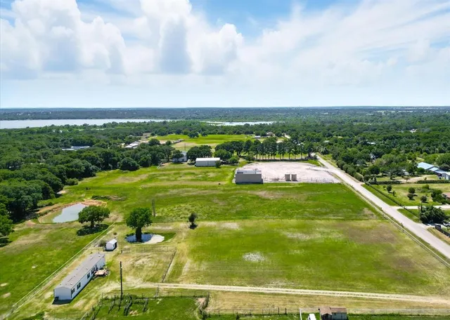 $264,900 | 243 County Road 4851, Newark, TX 76071