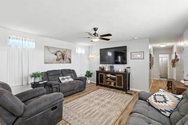 $264,900 | 243 County Road 4851, Newark, TX 76071