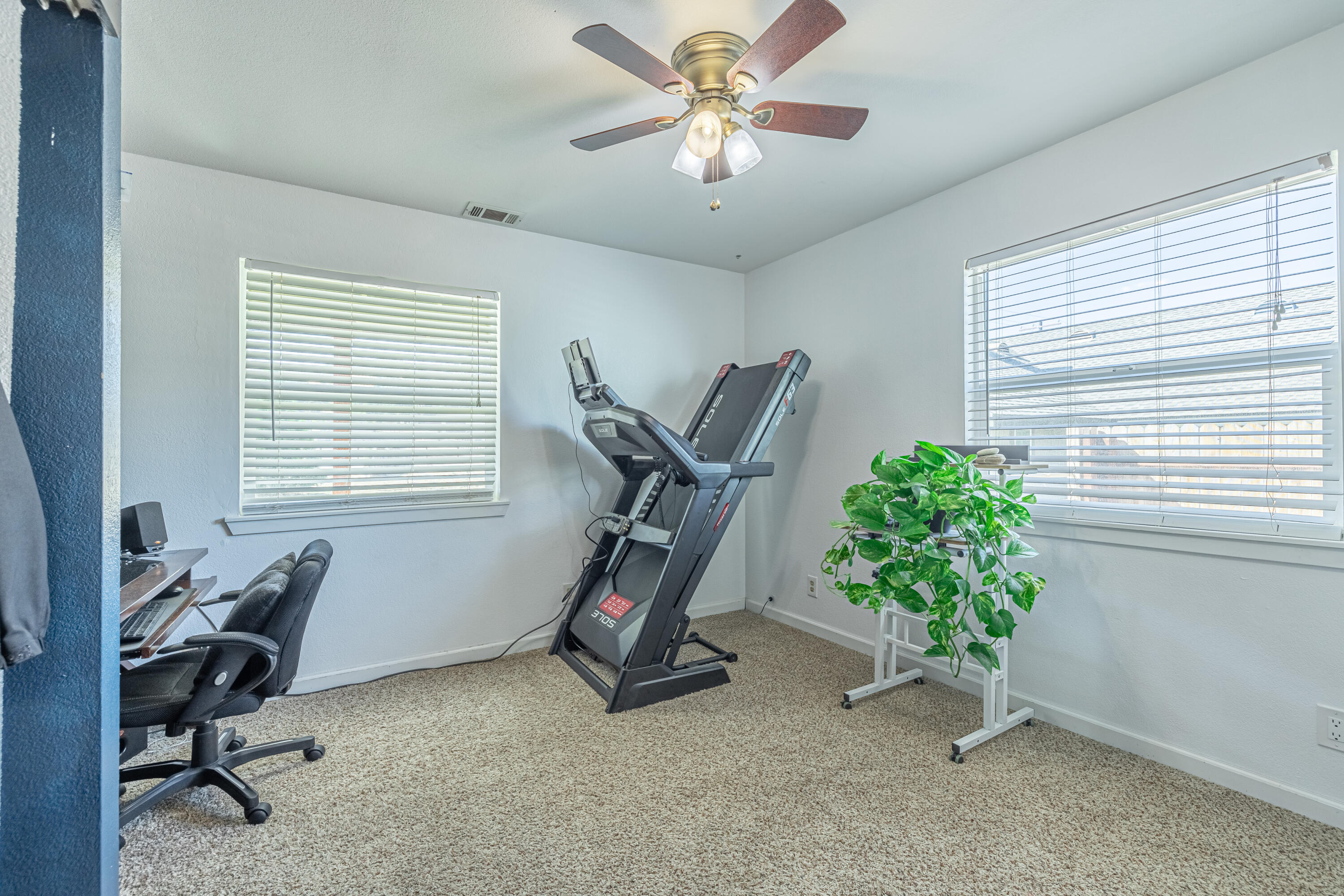30501 South Lower Valley Road Tehachapi, CA 93561 - Photo 20 of 32 JMY_8273-HDR