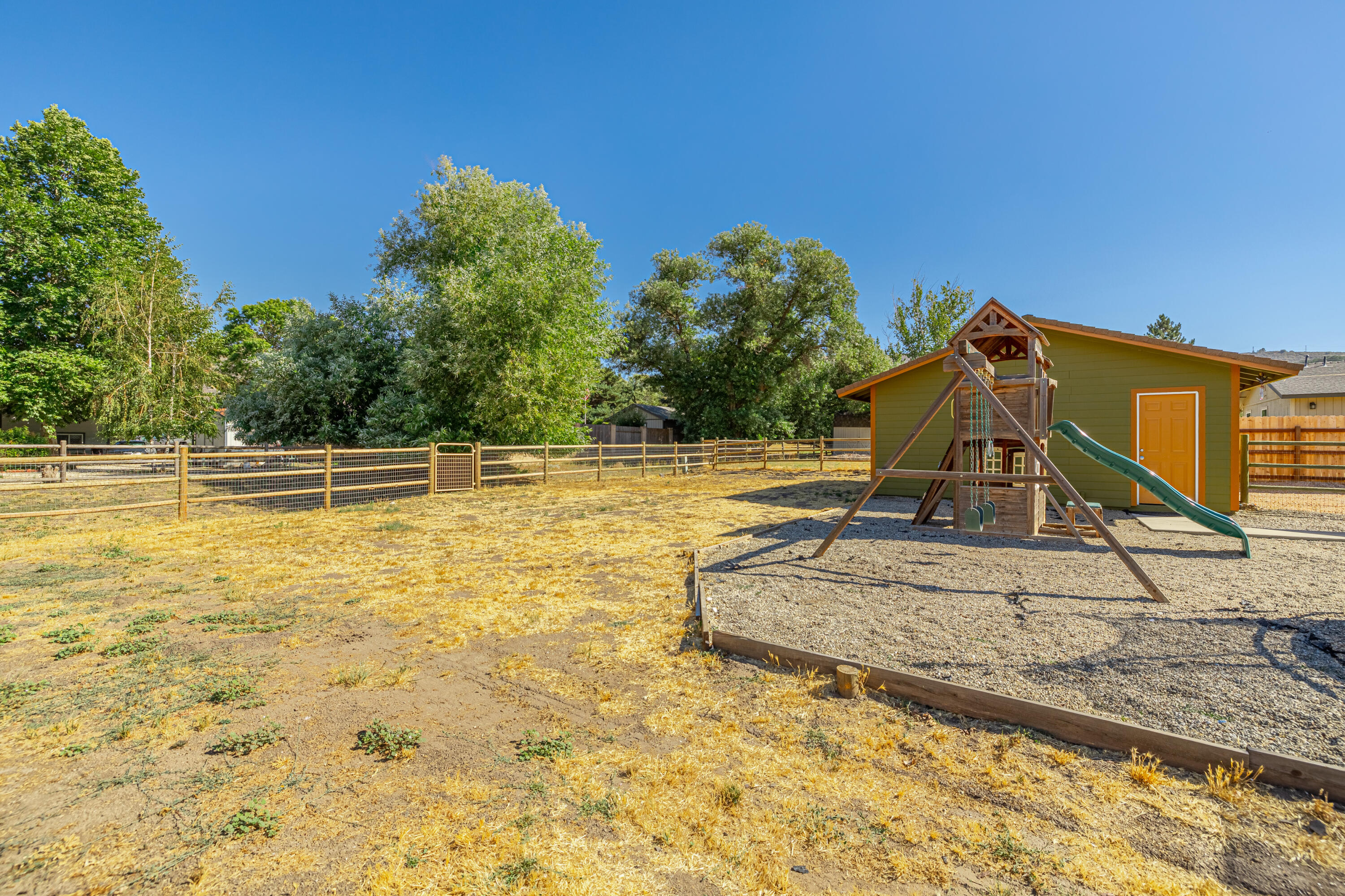 30501 South Lower Valley Road Tehachapi, CA 93561 - Photo 31 of 32 JMY_8350-HDR