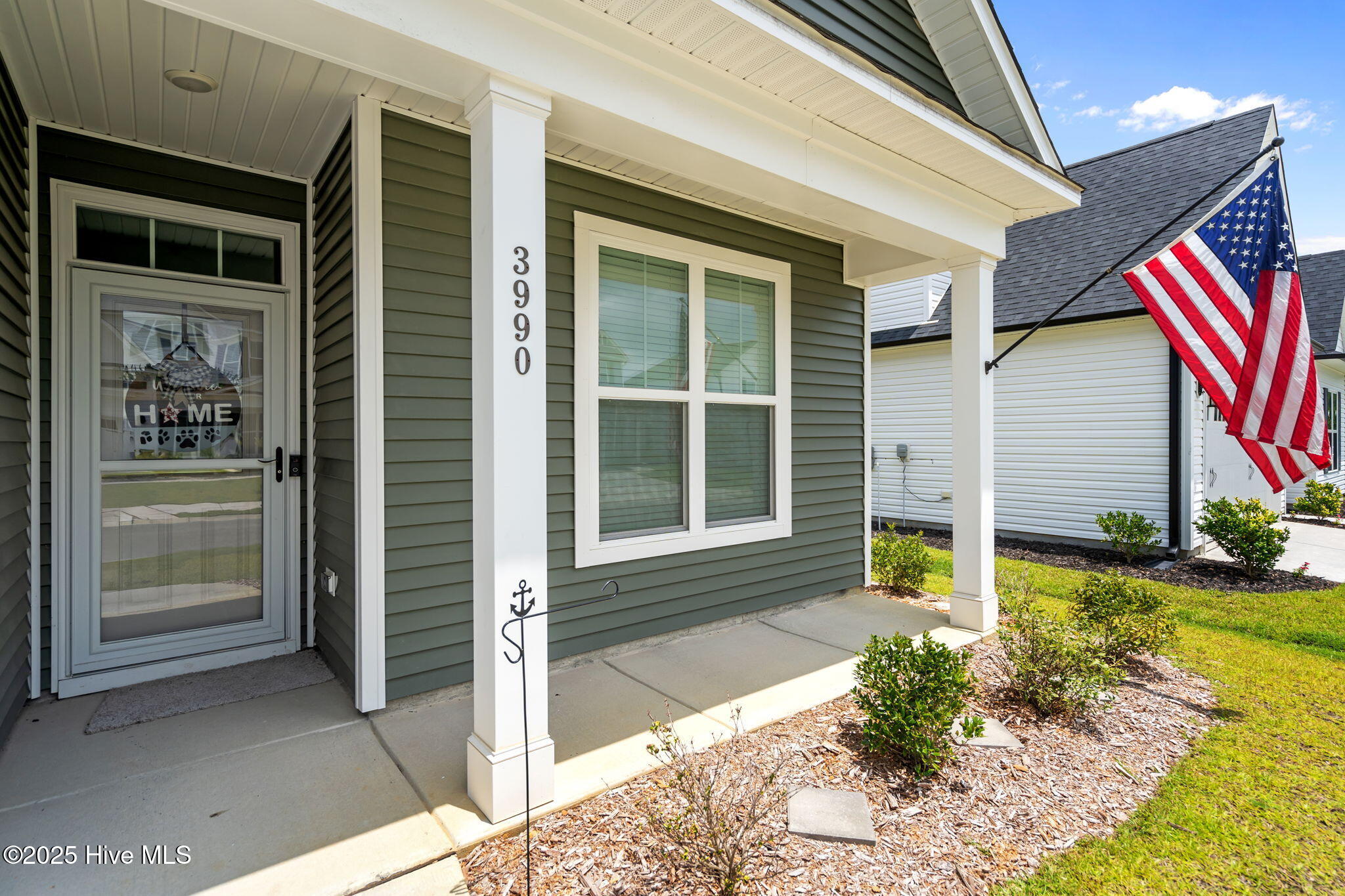 3990 Eclipse Avenue Leland, NC 28451 - Photo 2 of 34 2-front_porch