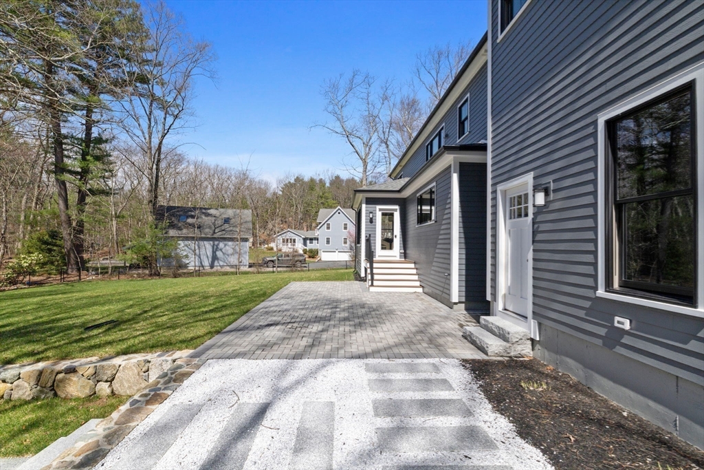 36 Kingswood Road Westwood, MA 02090 - Photo 26 of 30