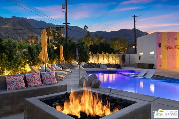 $1,945,000 | 775 West Racquet Club Road, Palm Springs, CA 92262