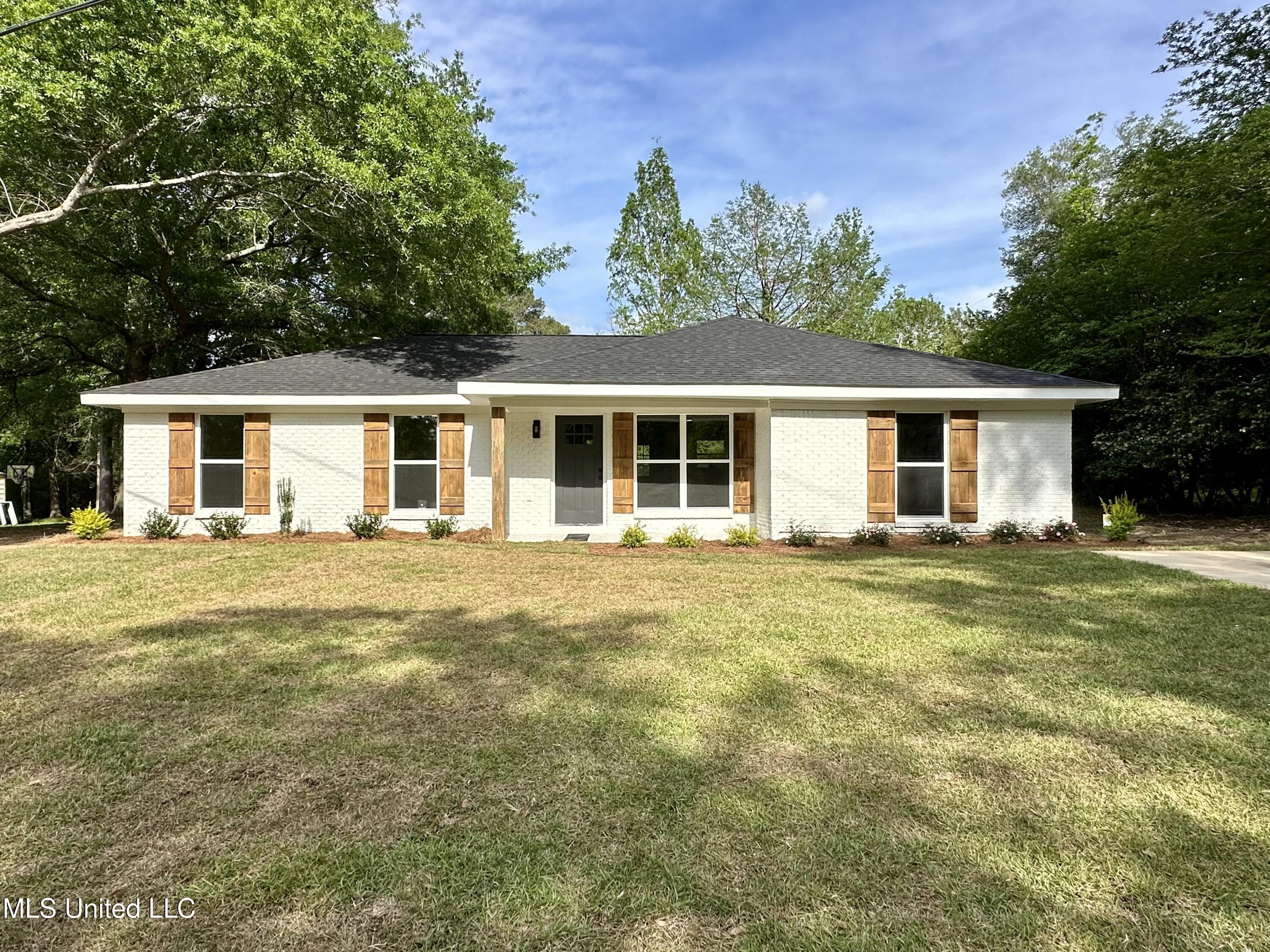 626 Siloam Road Magee, MS 39111 - Photo 1 of 22 front elevation