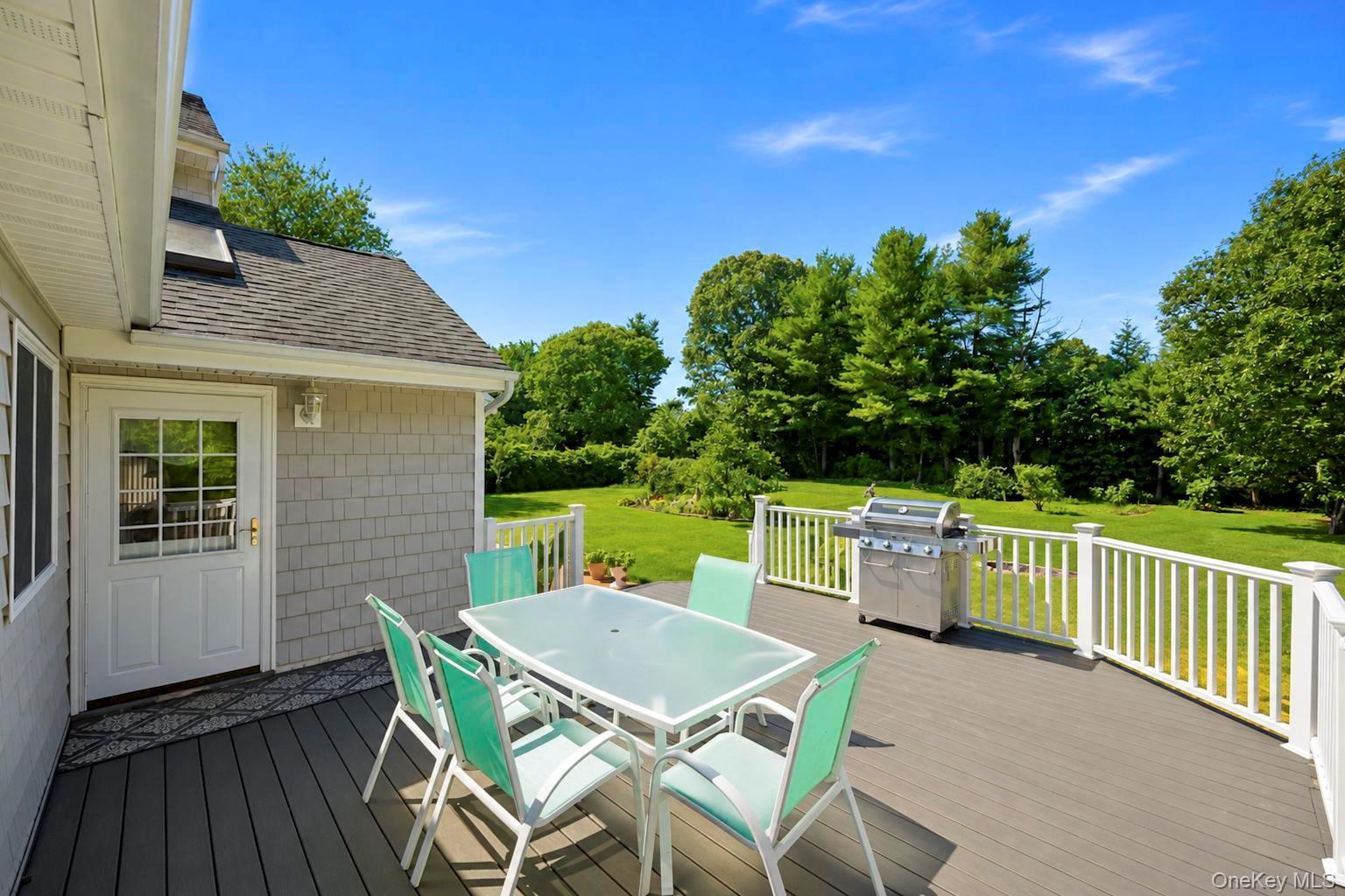 29 Niewood Drive Ridge, NY 11961 - Photo 14 of 48 Gallery Image 14