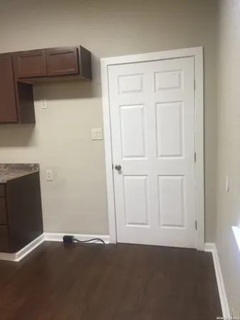 $740 | 2011 South San Jacinto Street, San Antonio, TX 78207