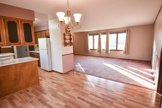 $219,900 | 302 Sherwood Avenue North, Thief River Falls, MN 56701