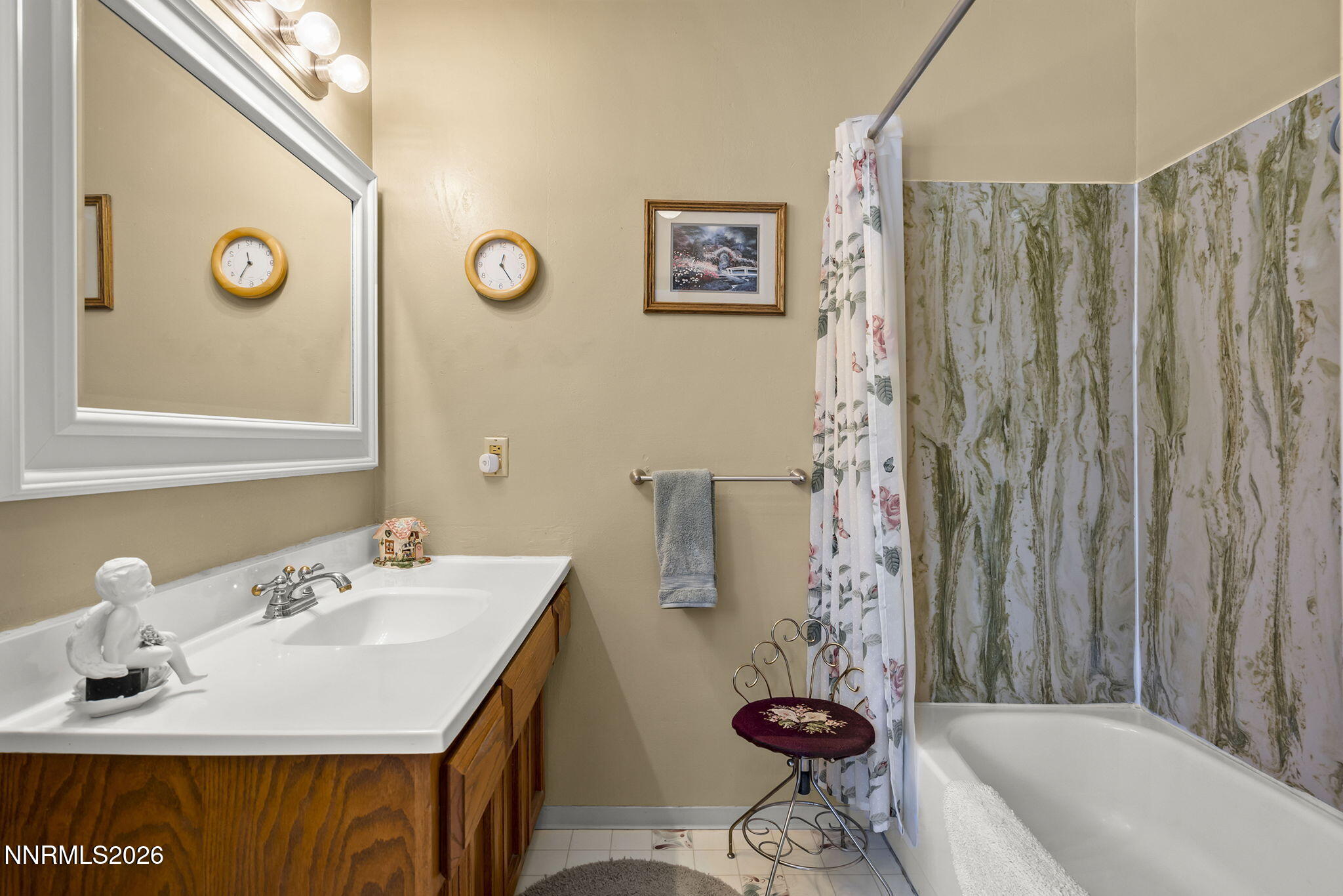 7615 Alameda Drive Reno, NV 89506 - Photo 19 of 30 19-web-or-mls-_DSC0225