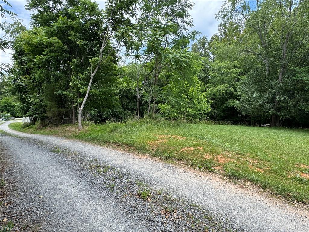 172 Poteat Road Mount Airy, NC 27030 - Photo 9 of 11