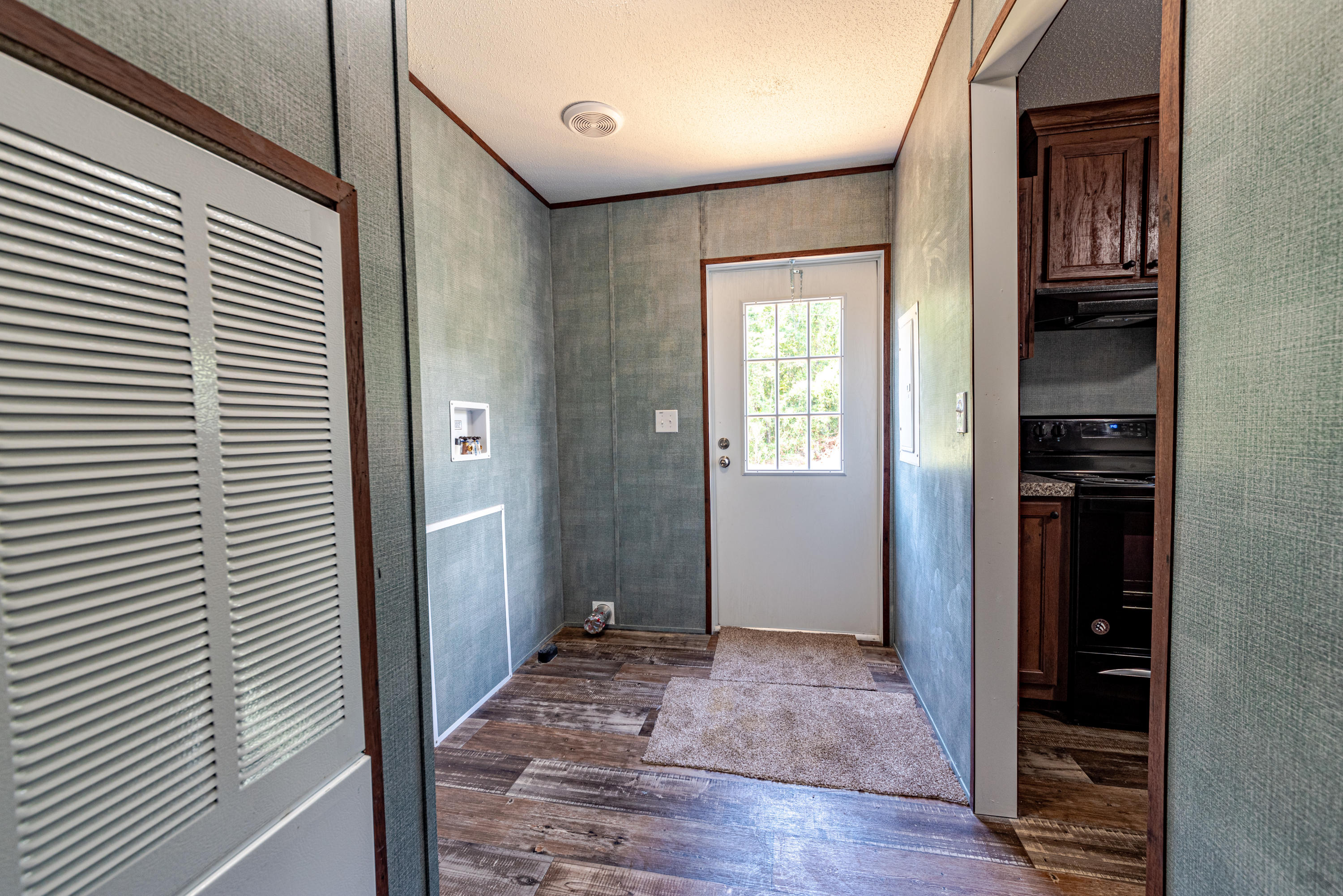 873 Phillips Road Walterboro, SC 29488 - Photo 14 of 28 873 Phillips Road