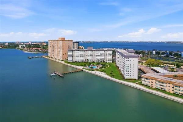 $315,000 | 5108 Brittany Drive South, Unit 1006, St. Petersburg, FL 33715