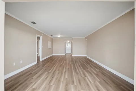 $325,000 | 5108 Brittany Drive South, Unit 1006, St. Petersburg, FL 33715