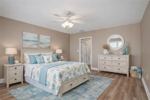 $325,000 | 5108 Brittany Drive South, Unit 1006, St. Petersburg, FL 33715