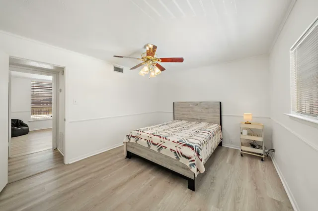 $279,000 | 31 Dolphin Street, Bayou Vista, TX 77563