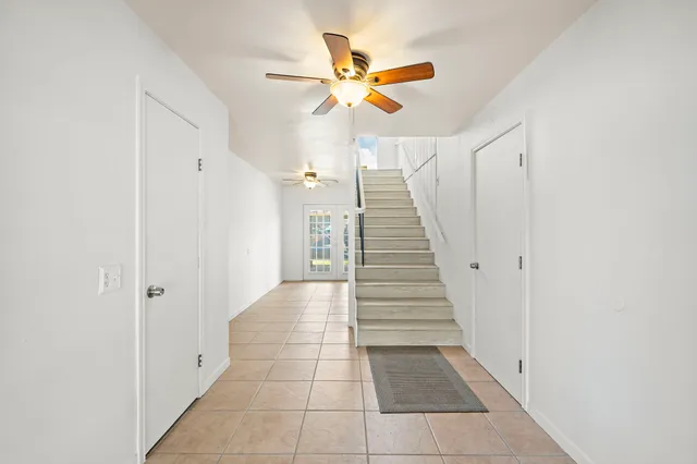 $279,000 | 31 Dolphin Street, Bayou Vista, TX 77563