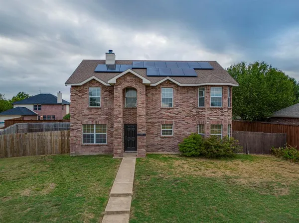 $2,400 | 101 Hollow Tree Drive, Red Oak, TX 75154